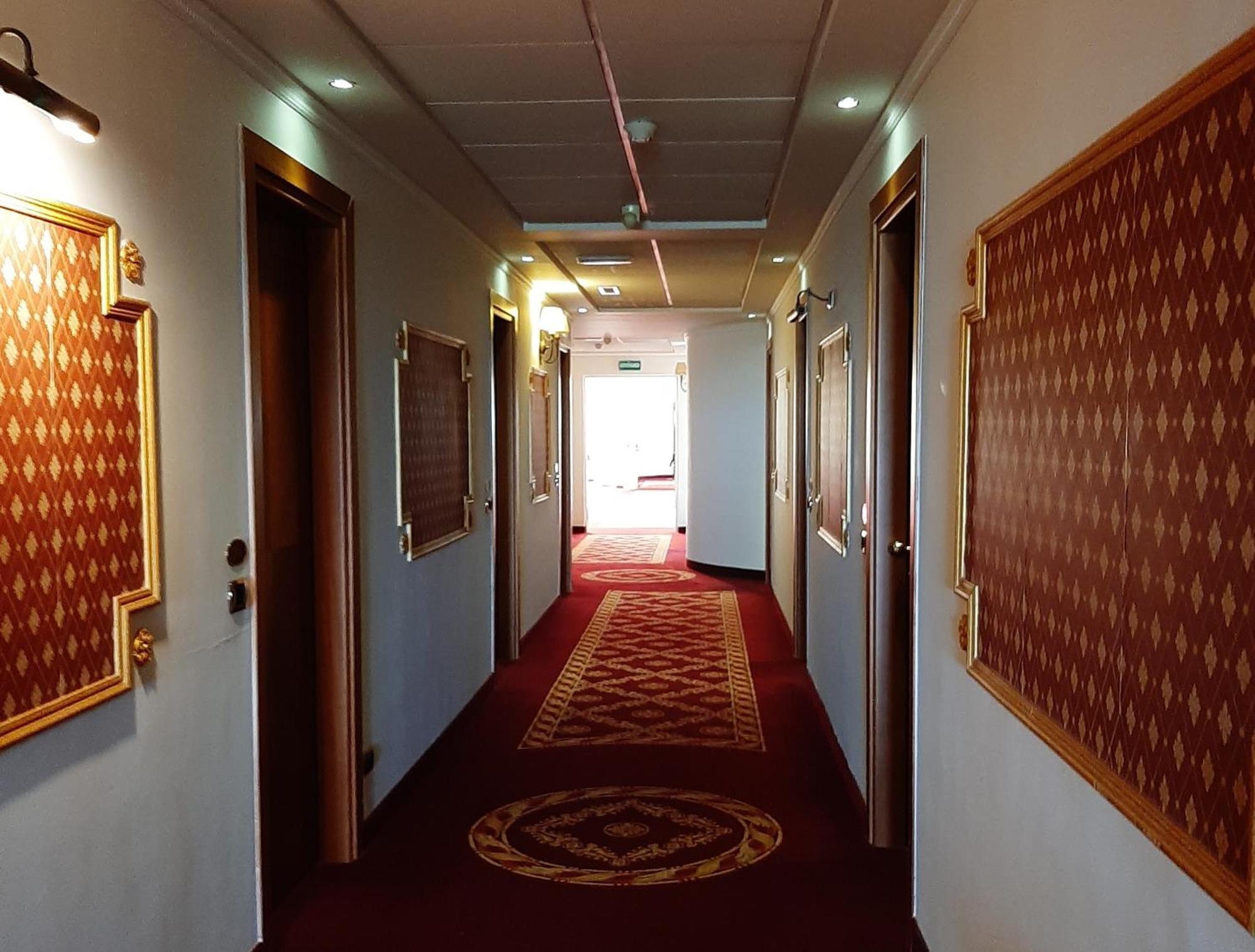 Parco Dei Principi Hotel โรเชลลา ยอนีกา ภายนอก รูปภาพ