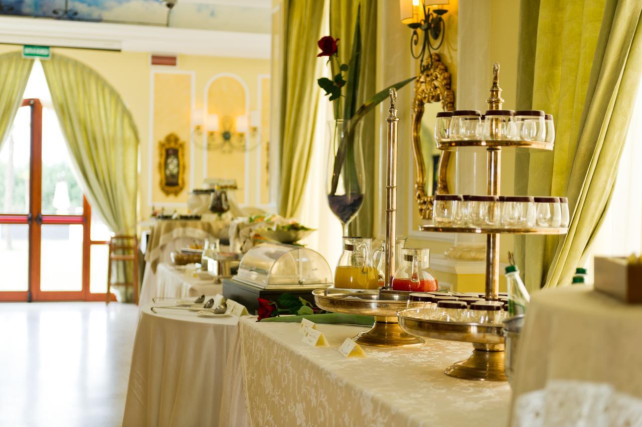Parco Dei Principi Hotel โรเชลลา ยอนีกา ภายนอก รูปภาพ