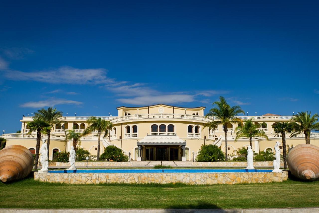 Parco Dei Principi Hotel โรเชลลา ยอนีกา ภายนอก รูปภาพ